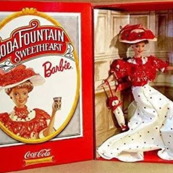 Vintage 1996 Soda Fountain Sweetheart Barbie / Coca Cola - Picture 4 of 8